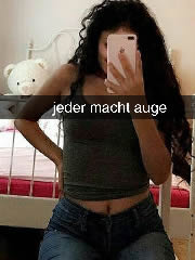 Geile Teen Türkin Schlampe Hayat mit XXX Selfies