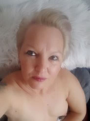 Nacktselfie Frau über 50 Jahre aus Rheinland-Pfalz, auch Livecam